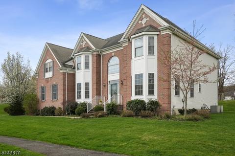 21 Setting Sun Dr, Hackettstown, NJ 07840 photo 1