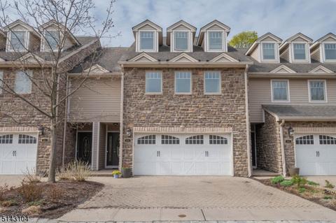 63 Eggers Ct, Summit, NJ 07901 photo 1