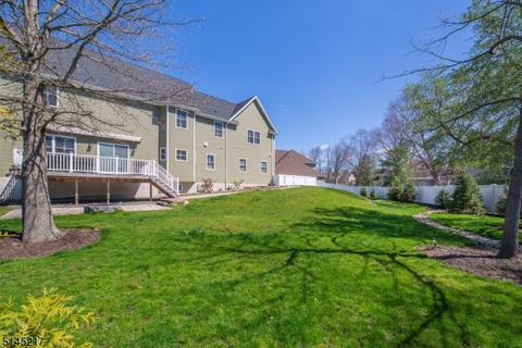 19 Greg Ct, Wayne, NJ 07470 photo 41
