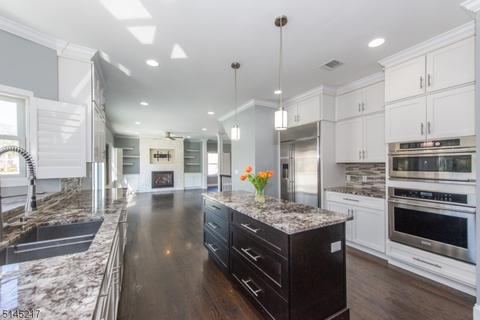 19 Greg Ct, Wayne, NJ 07470 photo 9