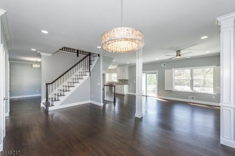 19 Greg Ct, Wayne, NJ 07470 photo 5