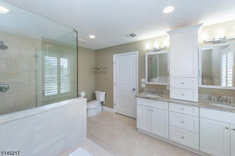 19 Greg Ct, Wayne, NJ 07470 photo 25