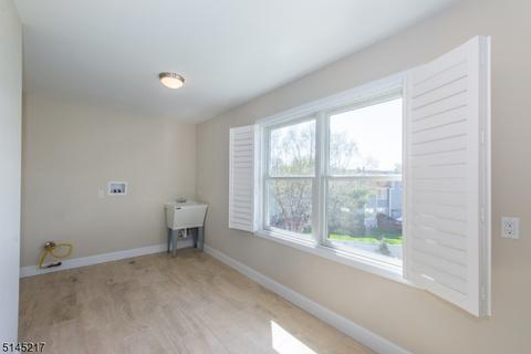 19 Greg Ct, Wayne, NJ 07470 photo 30