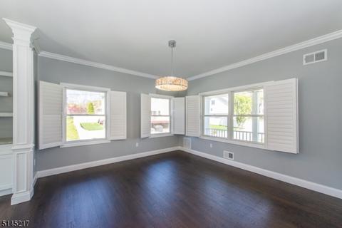 19 Greg Ct, Wayne, NJ 07470 photo 3