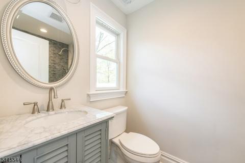 38 Circle Ave, Wayne, NJ 07470 photo 29