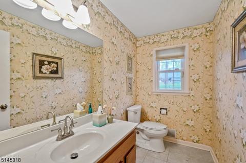 20 Old Forge Ln, Berkeley Heights, NJ 07922 photo 14