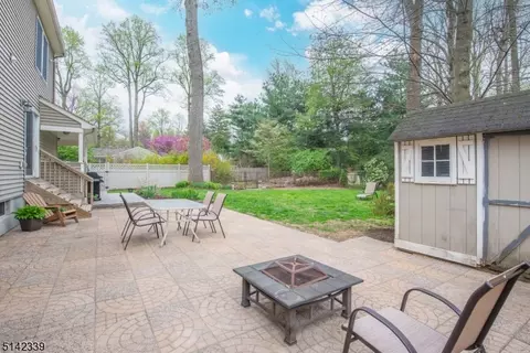 16 Coolidge Dr, Berkeley Heights, NJ 07922 photo 29