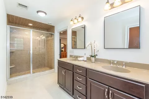 16 Coolidge Dr, Berkeley Heights, NJ 07922 photo 13