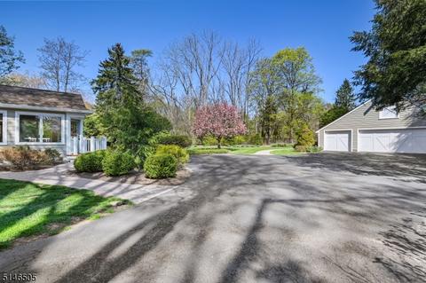 17 E Ash St, Basking Ridge, NJ 07920 photo 37