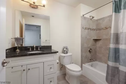 20 Parkside Dr, Haskell, NJ 07420 photo 21