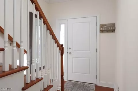 20 Parkside Dr, Haskell, NJ 07420 photo 5