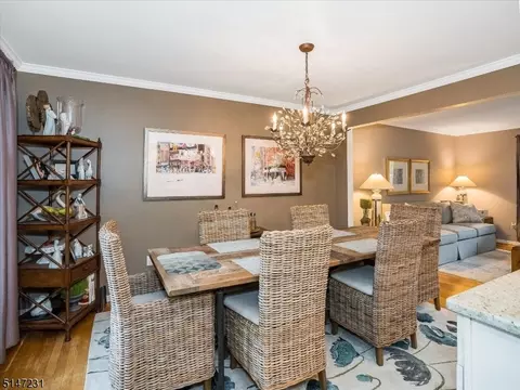 36 Normandy Dr, Wayne, NJ 07470 photo 9