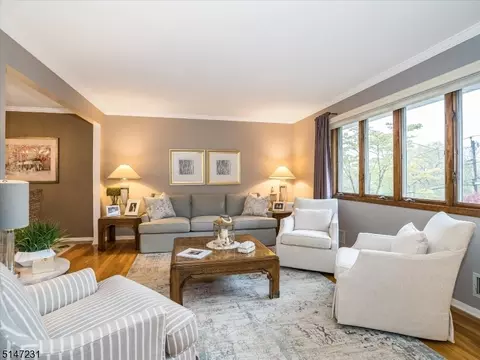 36 Normandy Dr, Wayne, NJ 07470 photo 13
