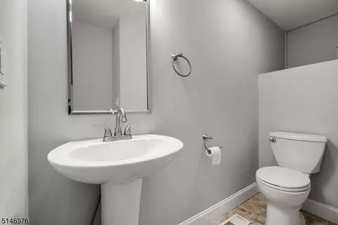 136 E Cliff St, Somerville, NJ 08876 photo 17
