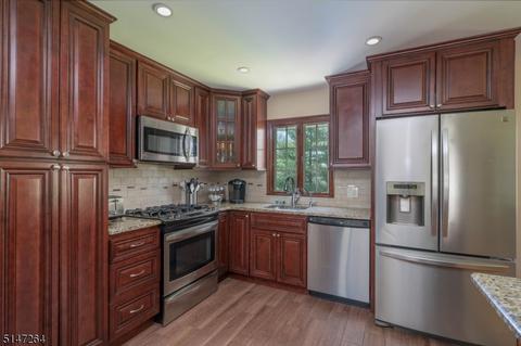 20 Terrace Rd, Wayne, NJ 07470 photo 8