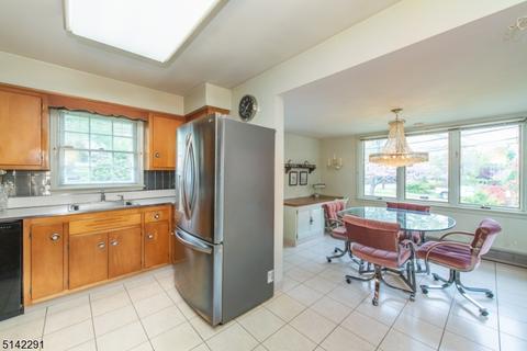 415 Upper Mtn, Montclair, NJ 07043 photo 9