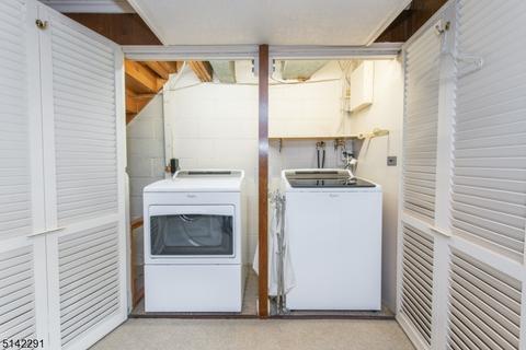 415 Upper Mtn, Montclair, NJ 07043 photo 19
