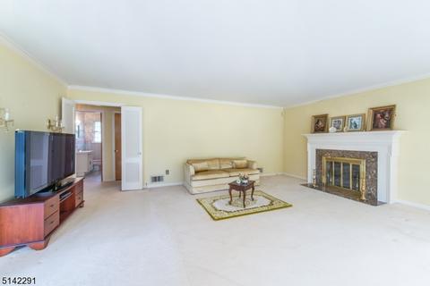 415 Upper Mtn, Montclair, NJ 07043 photo 4