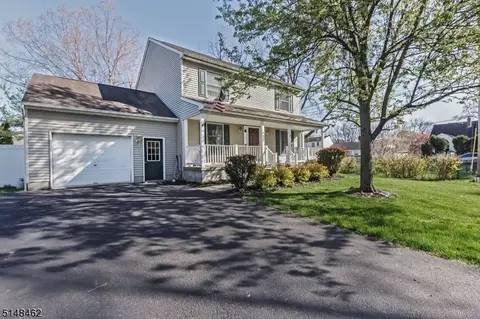 402 E Plane St, Hackettstown, NJ 07840 photo 1