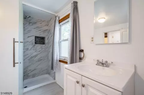 19 Maple Ave, Edison, NJ 08837 photo 21