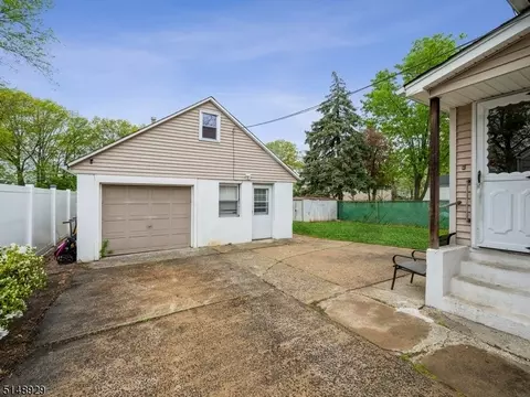 19 Maple Ave, Edison, NJ 08837 photo 38