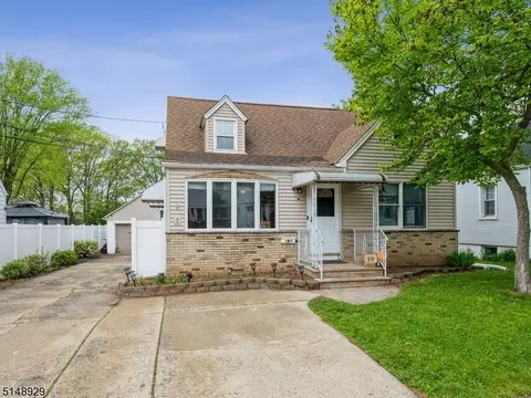 19 Maple Ave, Edison, NJ 08837 photo 31