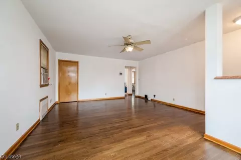 19 Maple Ave, Edison, NJ 08837 photo 9