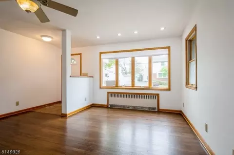 19 Maple Ave, Edison, NJ 08837 photo 7