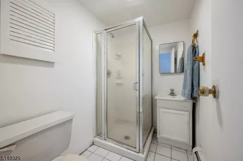 19 Maple Ave, Edison, NJ 08837 photo 42