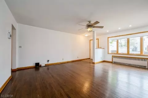 19 Maple Ave, Edison, NJ 08837 photo 6
