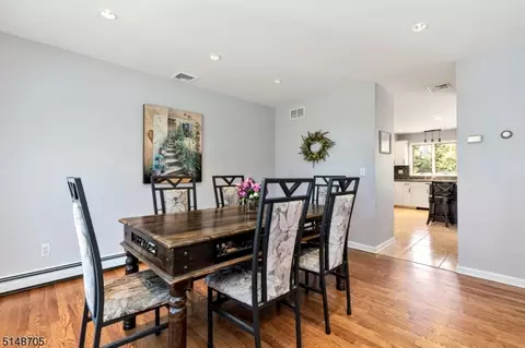 81 Hillside Ave, Berkeley Heights, NJ 07922 photo 15