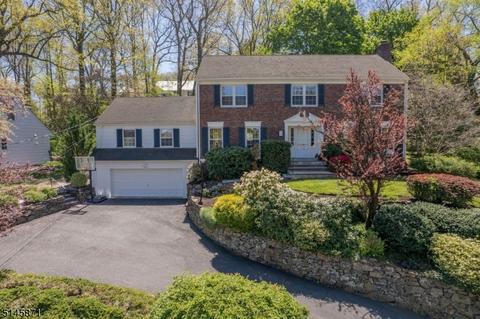 90 Druid Hill Rd, Summit, NJ 07901 photo 1