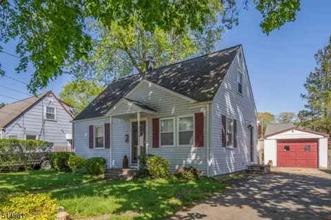 44 Bergen Ave, Wanaque Boro, NJ 07420 photo 1