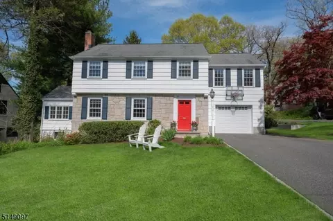20 Midland Ter, Summit, NJ 07901 photo 1