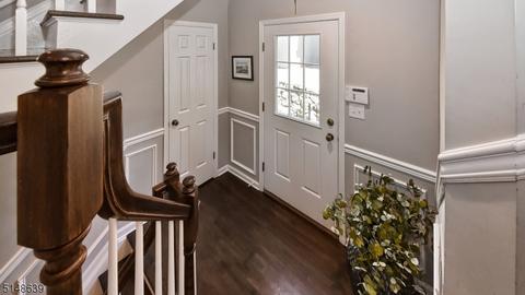 54 Shearwater Ln, Wayne, NJ 07470 photo 4