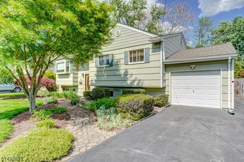 116 Cindy Ct, Middlesex, NJ 08846 photo 1