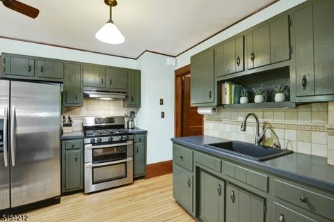 32 Debbie Pl, Berkeley Heights, NJ 07922 photo 13