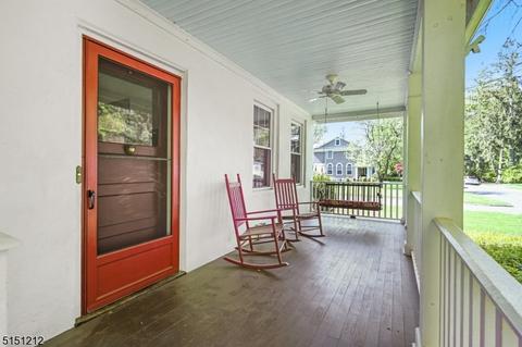 32 Debbie Pl, Berkeley Heights, NJ 07922 photo 4