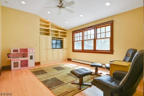 32 Debbie Pl, Berkeley Heights, NJ 07922 photo 16