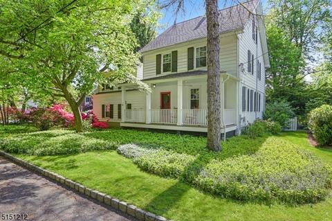 32 Debbie Pl, Berkeley Heights, NJ 07922 photo 3