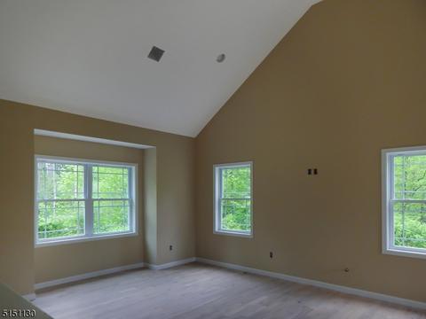 4 Mount Rascal Rd, Hackettstown, NJ 07840 photo 6