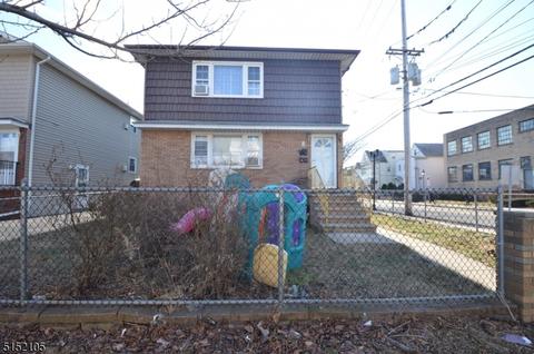 2 Strong St, Wallington, NJ 07057 photo 1