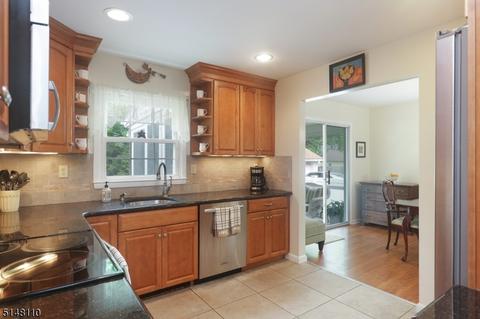 62 Willow Ave, North Plainfield, NJ 07060 photo 12