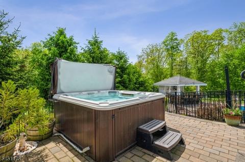 53 Saunders Ln, Hackettstown, NJ 07840 photo 34