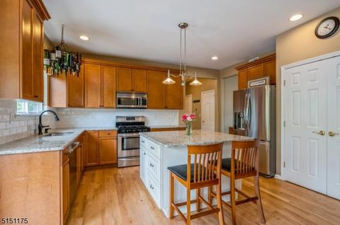 53 Saunders Ln, Hackettstown, NJ 07840 photo 12
