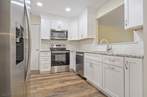 6 Stevens Ct, Bedminster, NJ 07921 photo 1