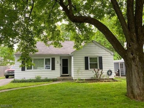 112 4th St, Hackettstown, NJ 07840 photo 1