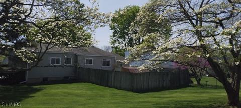 29 Arthur Ter, Hackettstown, NJ 07840 photo 2