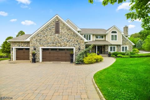 2 Cauley Rd, Wayne, NJ 07470 photo 1