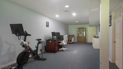 128 Constitution Way, Basking Ridge, NJ 07920 photo 31